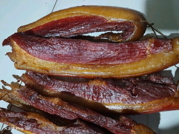 益陽瑪山產(chǎn)業(yè)機(jī)械有限公司，湖南益陽螺旋風(fēng)管廠家，熱風(fēng)食品烤房